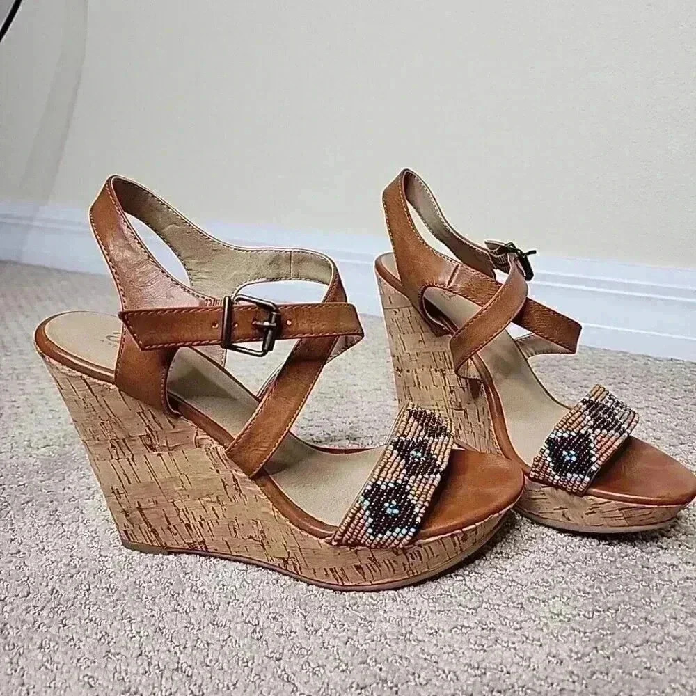 A.N.A‎ A NEW APPROACH BEADED WEDGE SANDALS Heels Brown Blue Cork 7.5 Boho resort